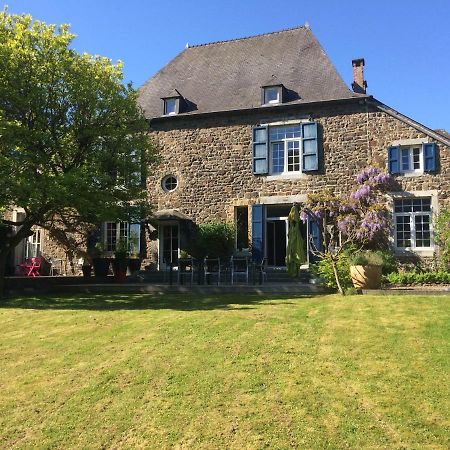 Maison de vacances, Gîte Le vieux Logis à Profondeville Exterior foto