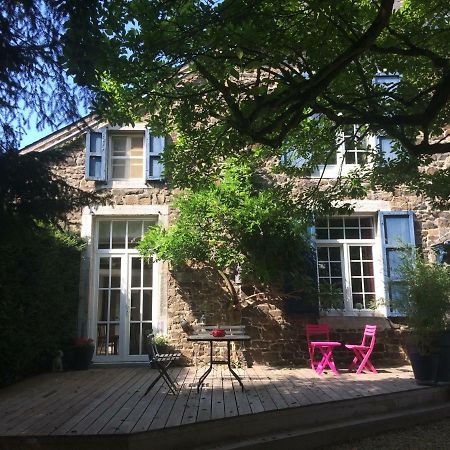 Maison de vacances, Gîte Le vieux Logis à Profondeville Exterior foto
